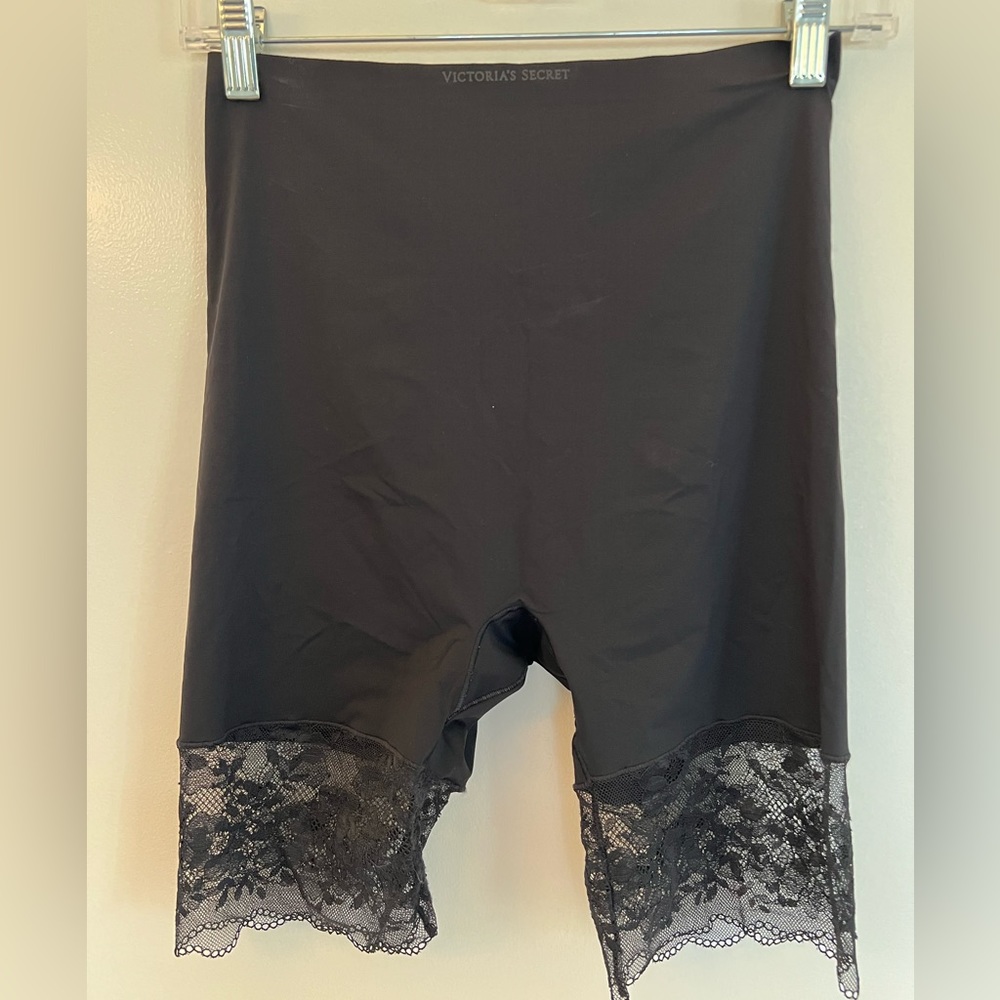 Victoria’s Secret Shapewear High-waist Lace Control Mid Thigh Short